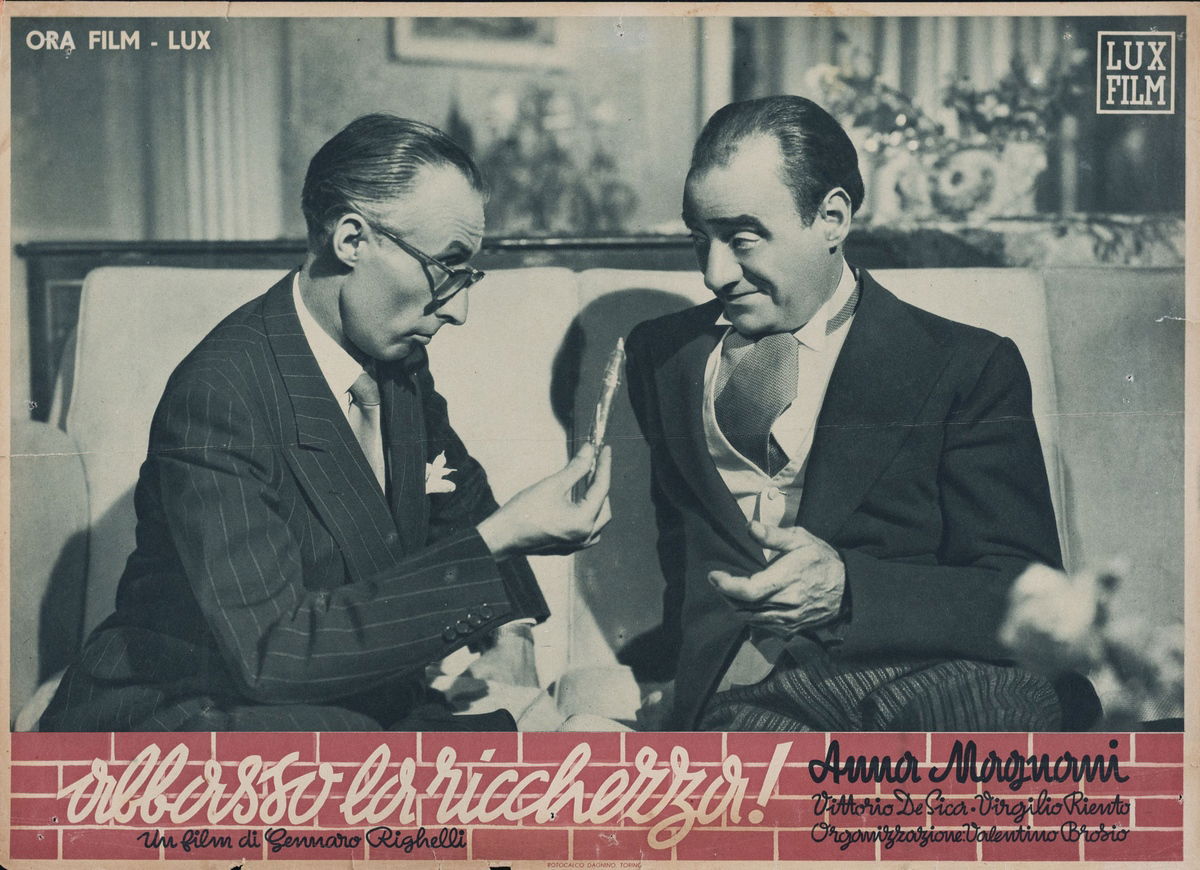 Abbasso la ricchezza! - Fotobusta 1