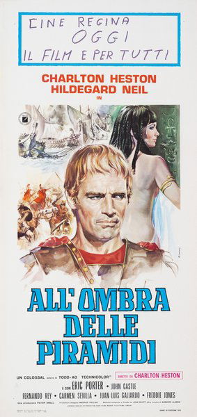 All'ombra delle piramidi