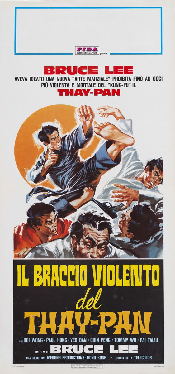 Il braccio violento del Thay - Lobby Card 1