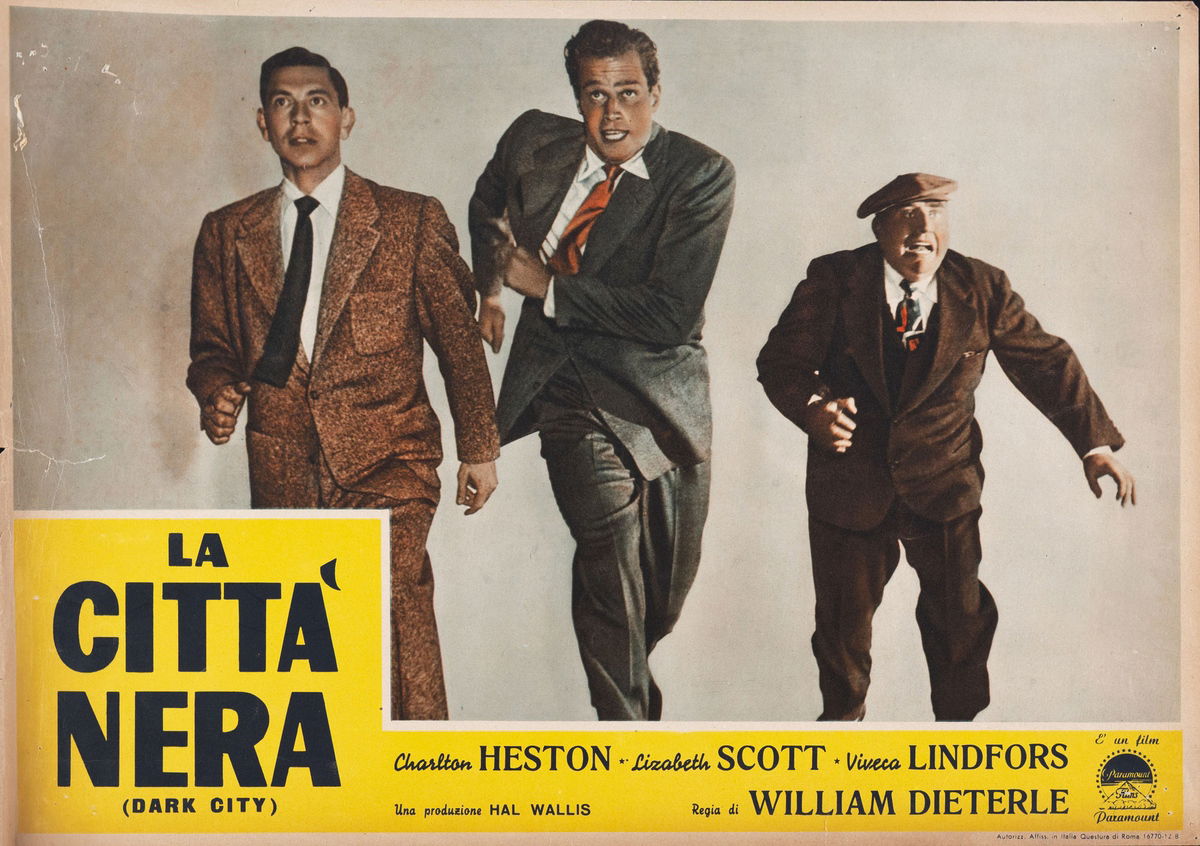 Dark City - Fotobusta 1