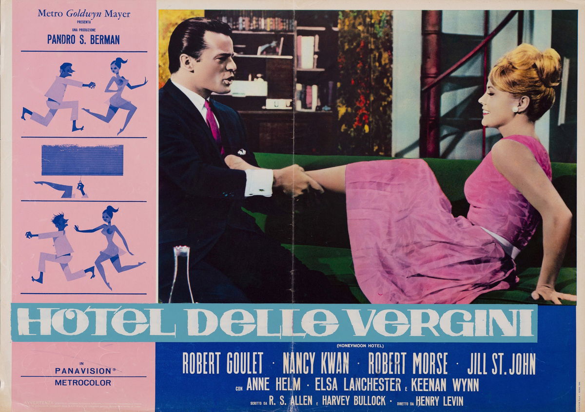 Hotel delle vergini - Fotobusta 1