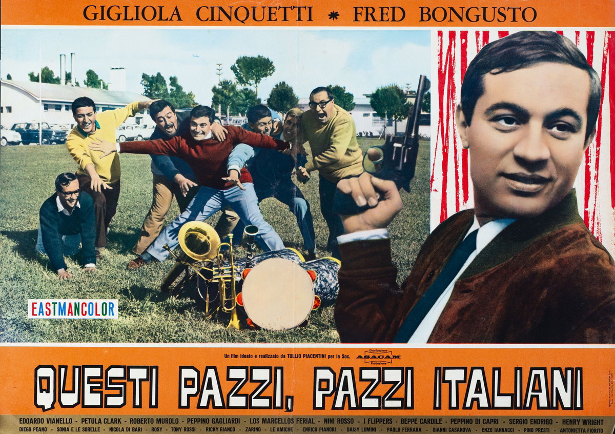 Lobby Card 4 for the film Questi pazzi, pazzi italiani (1965)