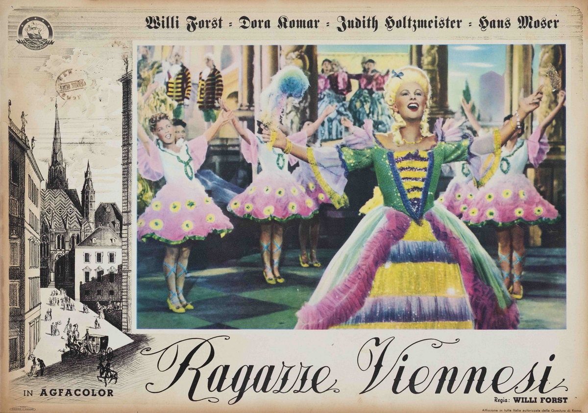 Lobby Card 2 for the film Ragazze viennesi (1944)