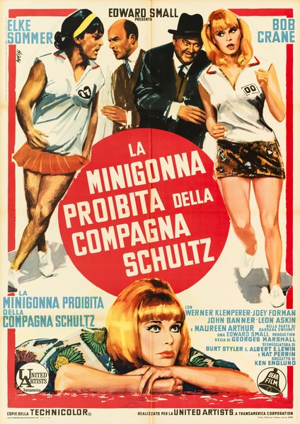 La minigonna proibita della compagna Schultz