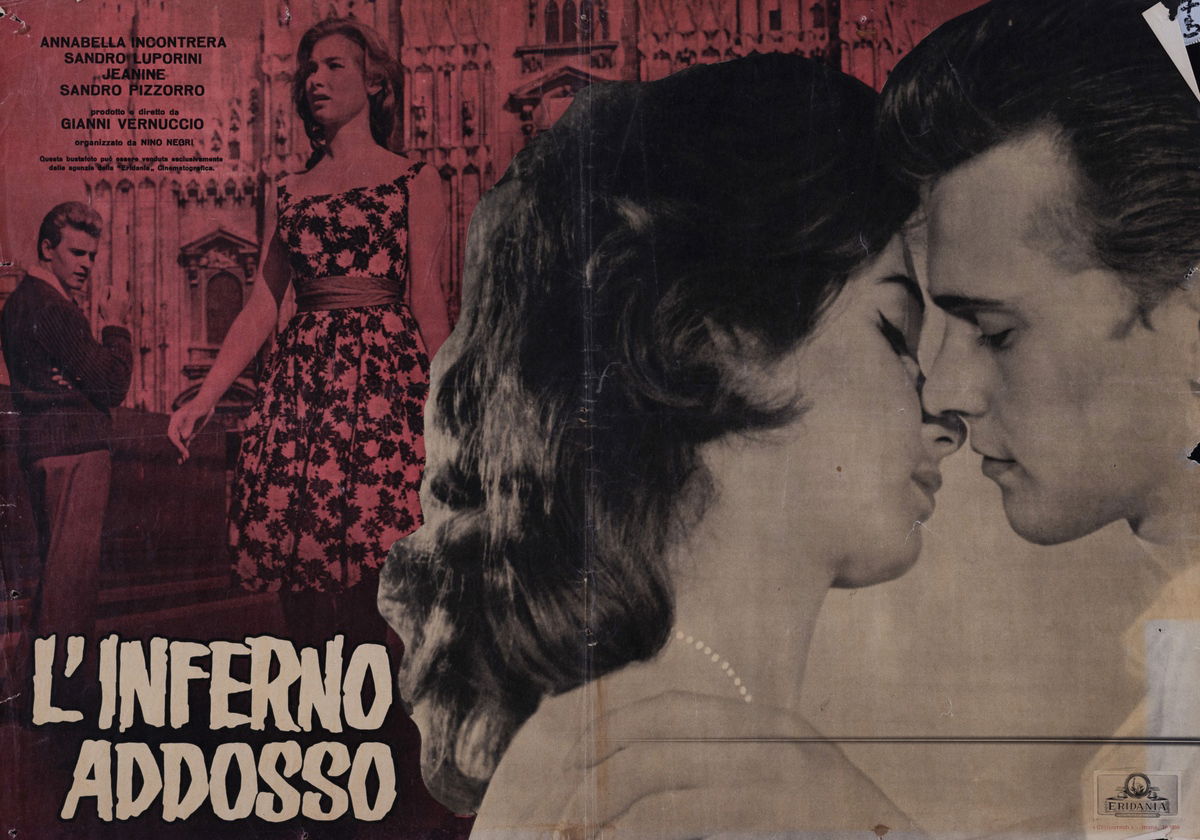 L'inferno addosso - Fotobusta 1