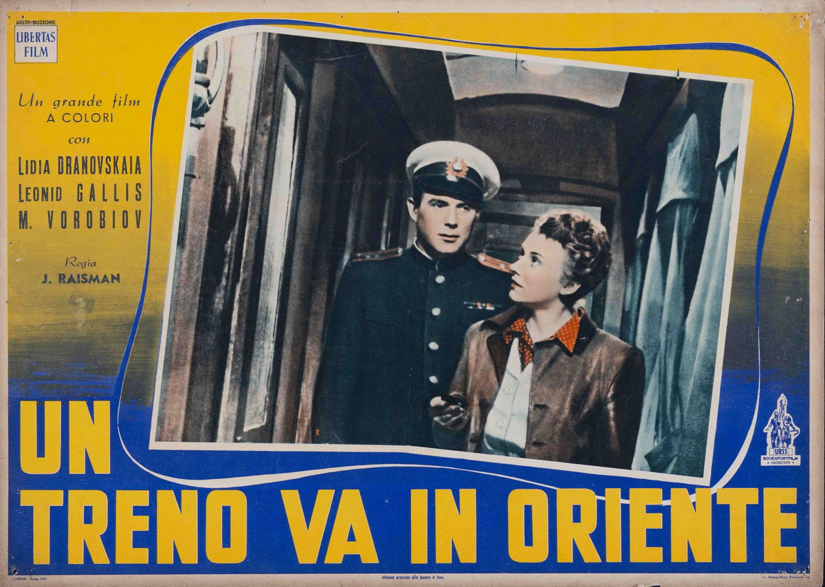 The Train Goes East - Fotobusta 1