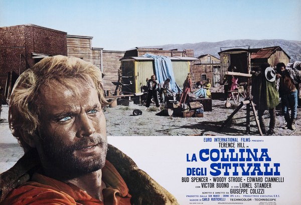 Fotobusta 6 per il film La collina degli stivali (1969)