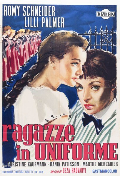 Ragazze in uniforme