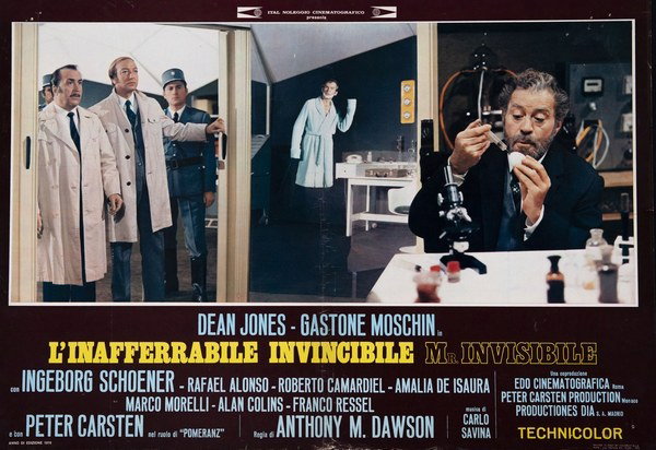 Lobby Card 2 for the film L'inafferrabile, invincibile Mr. Invisibile (1970)